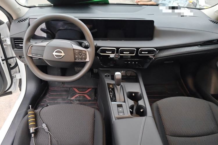 Used Nissan Sylphy 2026 1.6L CVT Technology Edition Center Console