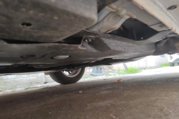 Used Nissan Sylphy 2026 Model 1.6L CVT Worry-Free Edition Chassis Rear Left