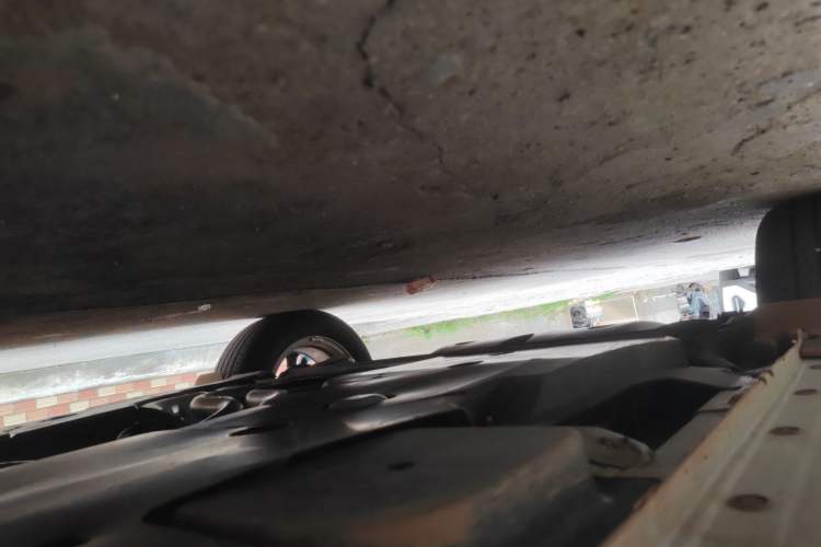 Used Nissan Sylphy 2026 Model 1.6L CVT Worry-Free Edition Chassis Rear Right