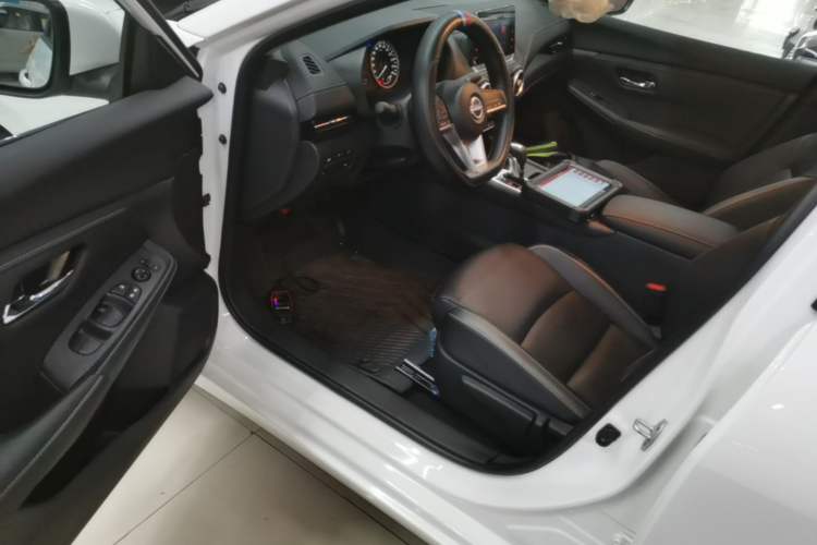 Used Nissan Sylphy 2026 Model 1.6L CVT Genuine Edition Driver Seat
