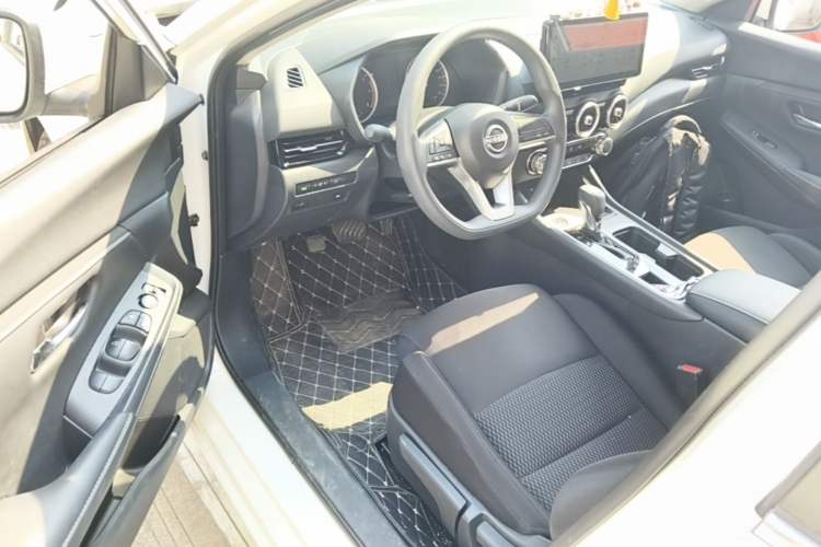 Used Nissan Sylphy 2026 Model 1.6L CVT Worry-Free Edition Driver Seat