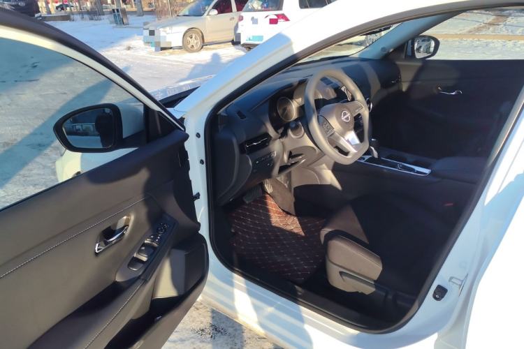 Used Nissan Sylphy 2026 Model 1.6L CVT Worry-Free Edition Driver Seat