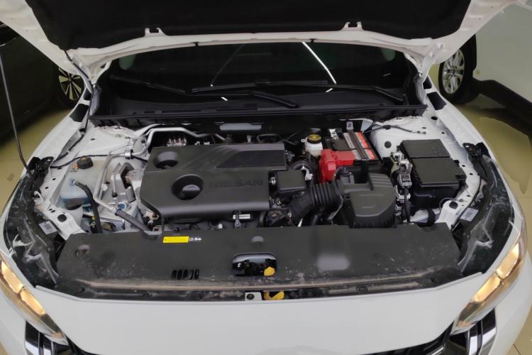 Used Nissan Sylphy 2026 Model 1.6L CVT Worry-Free Edition Engine Bay