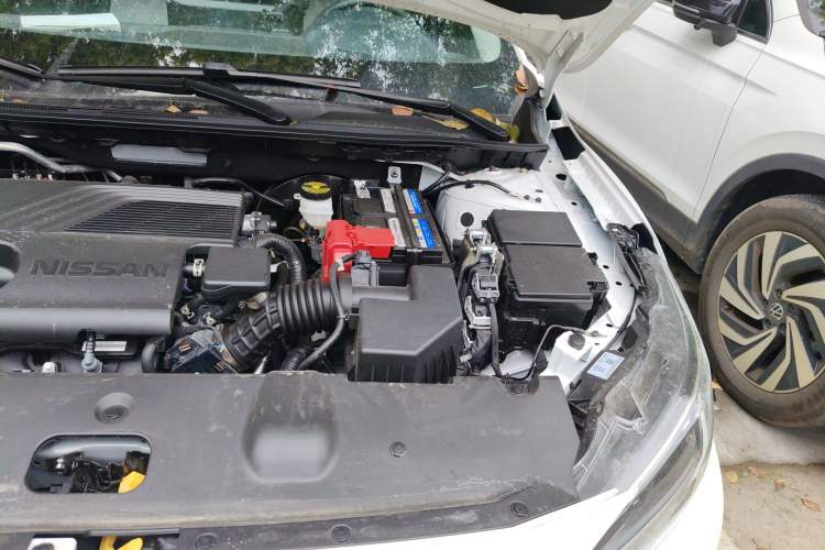 Used Nissan Sylphy 2026 Model 1.6L CVT Enjoyment Edition Engine Bay Left