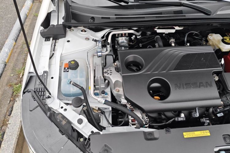 Used Nissan Sylphy 2026 1.6L CVT Technology Edition Engine Bay Right