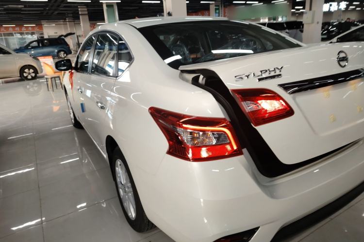 Used Nissan Sylphy 2026 Classic 1.6L CVT Comfort Edition Exterior 2