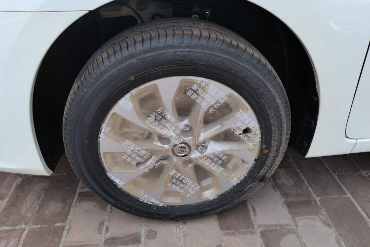 Used Nissan Sylphy 2026 Classic 1.6L CVT Peace of Mind Edition Exterior 4