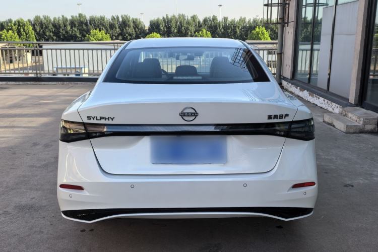 Used Nissan Sylphy 2026 Basic Model Exterior 4