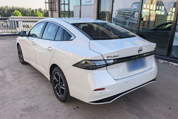 Used Nissan Sylphy 2026 Basic Model Exterior 5