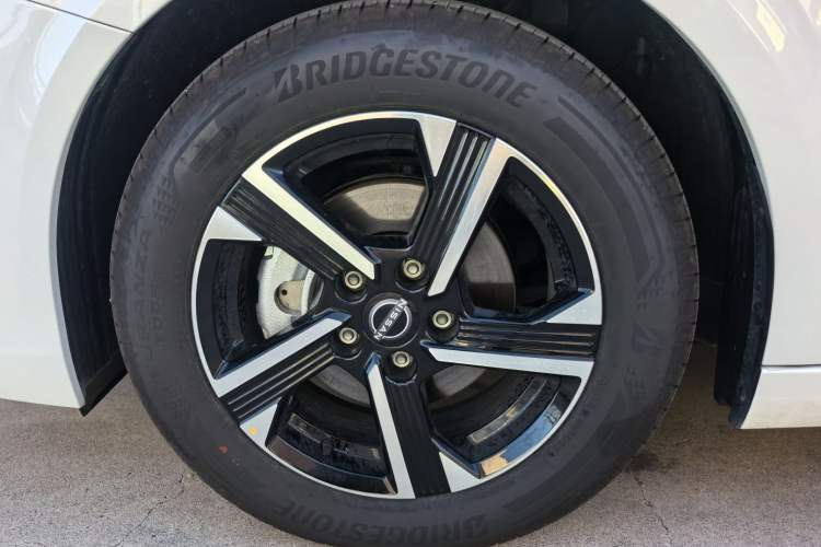 Used Nissan Sylphy 2026 Basic Model Exterior 6