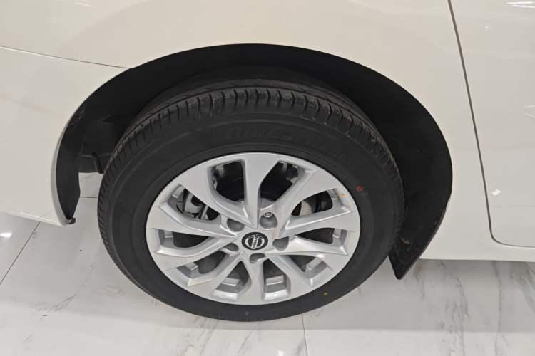 Used Nissan Sylphy 2026 Classic 1.6L CVT Comfort Edition Exterior 8