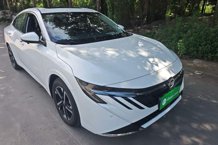Used Nissan Sylphy 2026 Basic Model Front Right 45 Deg
