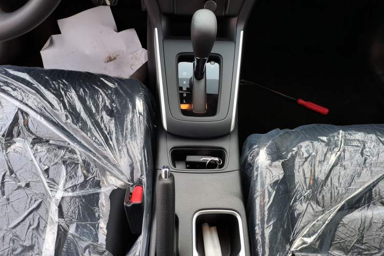 Used Nissan Sylphy 2026 Classic 1.6L CVT Peace of Mind Edition Gear Lever