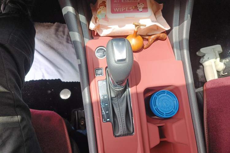 Used Nissan Sylphy 2026 Model 1.6L CVT Worry-Free Edition Gear Lever