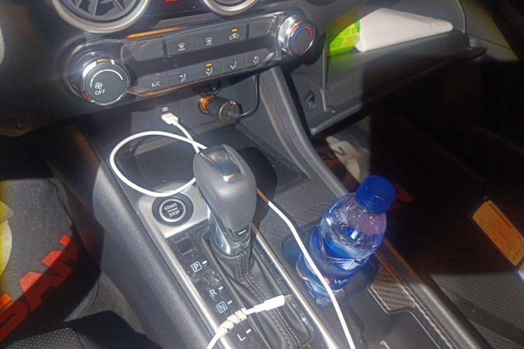 Used Nissan Sylphy 2026 Model 1.6L CVT Worry-Free Edition Gear Lever