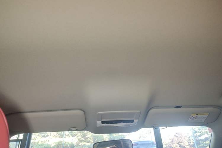 Used Nissan Sylphy 2026 Model 1.6L CVT Worry-Free Edition Headliner