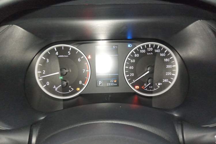Used Nissan Sylphy 2026 Model 1.6L CVT Genuine Edition Instrument Cluster