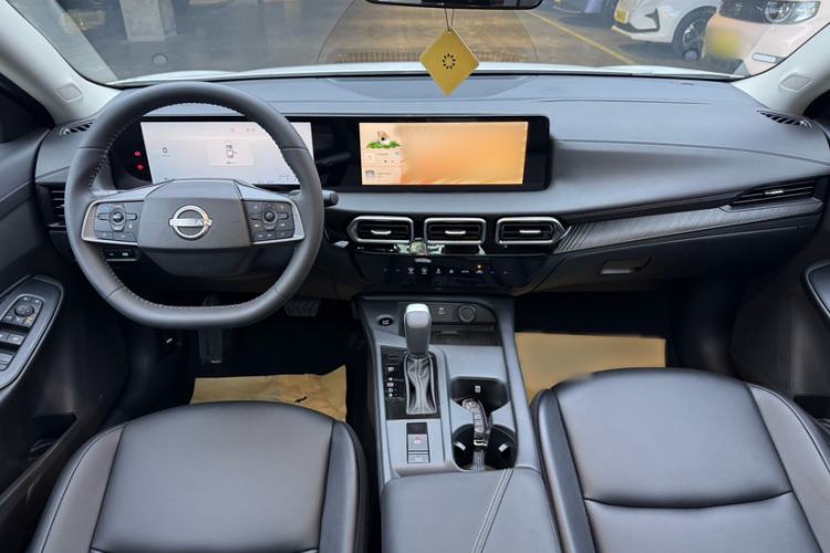 Used Nissan Sylphy 2026 Basic Model Interior 1