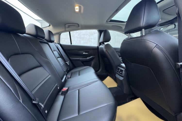 Used Nissan Sylphy 2026 Basic Model Interior 2