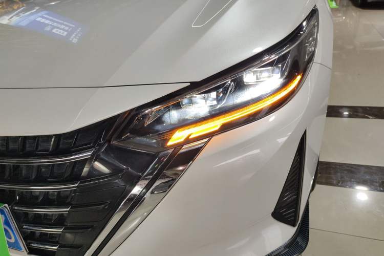 Used Nissan Sylphy 2026 Model 1.6L CVT Enjoyment Edition Left Front Headlight