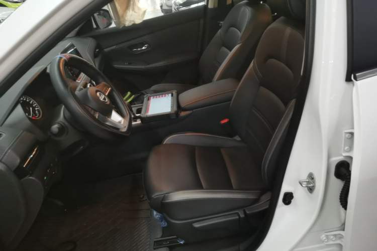 Used Nissan Sylphy 2026 Model 1.6L CVT Genuine Edition Left Front Seat