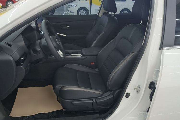 Used Nissan Sylphy 2026 Model 1.6L CVT Enjoyment Edition Left Front Seat