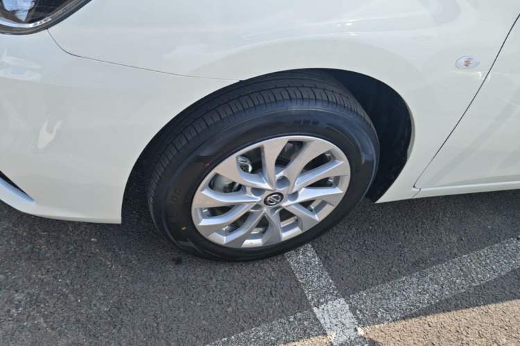 Used Nissan Sylphy 2026 Classic 1.6L CVT Comfort Edition Left Front Wheel Hub