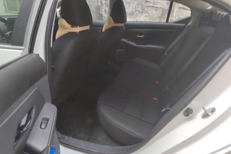 Used Nissan Sylphy 2026 Model 1.6L CVT Worry-Free Edition Left Rear Seat