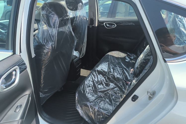 Used Nissan Sylphy 2026 Classic 1.6L CVT Peace of Mind Edition Left Rear Seat
