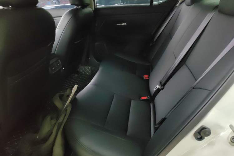 Used Nissan Sylphy 2026 Model 1.6L CVT Worry-Free Edition Left Rear Seat
