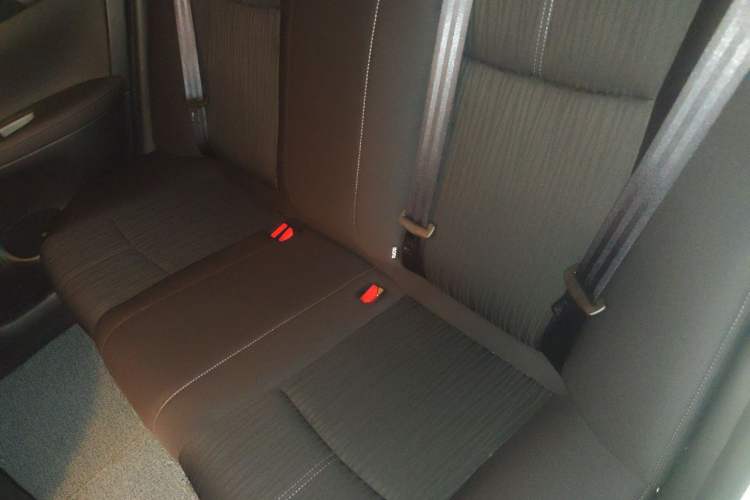 Used Nissan Sylphy 2026 Classic 1.6L CVT Peace of Mind Edition Left Rear Seat