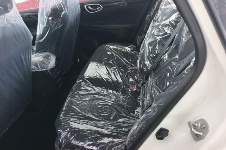 Used Nissan Sylphy 2026 Classic 1.6L CVT Peace of Mind Edition Left Rear Seat