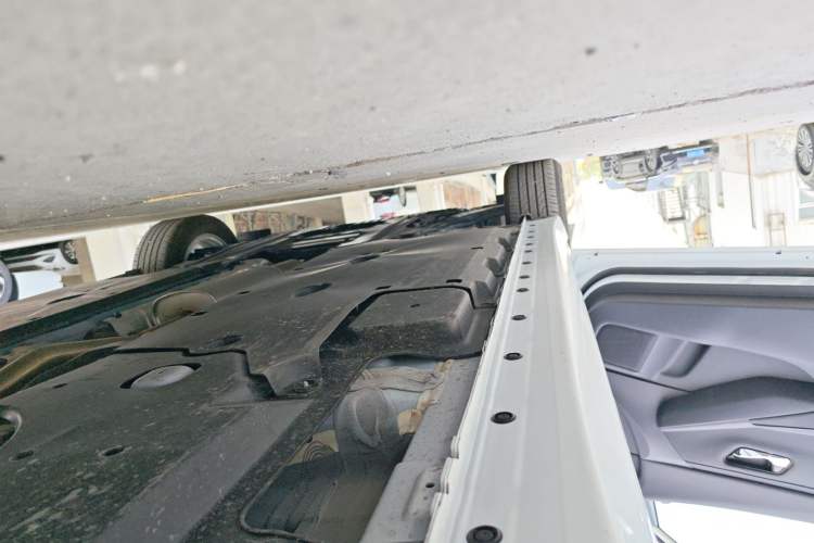 Used Nissan Sylphy 2026 Model 1.6L CVT Genuine Edition Left Side Sill