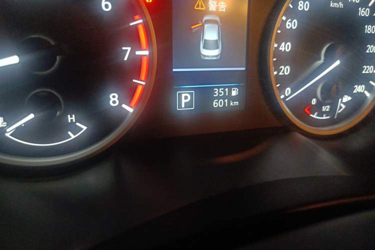 Used Nissan Sylphy 2026 Model 1.6L CVT Worry-Free Edition Odometer Close Up