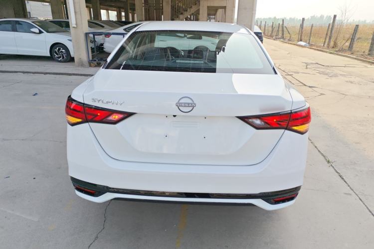 Used Nissan Sylphy 2026 Model 1.6L CVT Genuine Edition Rear
