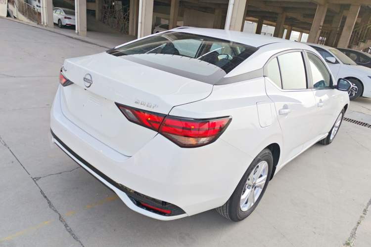 Used Nissan Sylphy 2026 Model 1.6L CVT Genuine Edition Rear Right 45 Deg