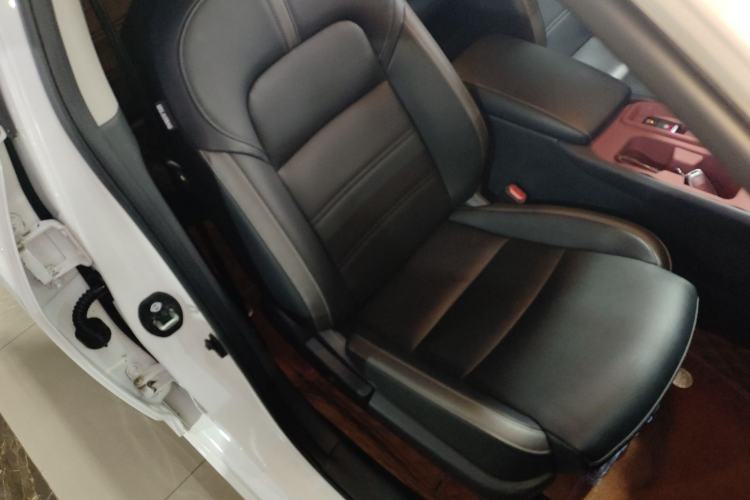 Used Nissan Sylphy 2026 Model 1.6L CVT Enjoyment Edition Right Front Seat