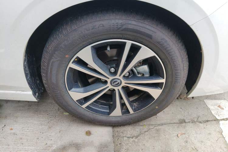 Used Nissan Sylphy 2026 Model 1.6L CVT Enjoyment Edition Right Front Wheel Hub