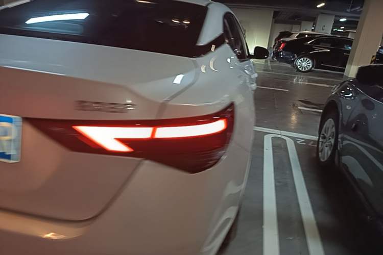 Used Nissan Sylphy 2026 Model 1.6L CVT Enjoyment Edition Right Rear Taillight