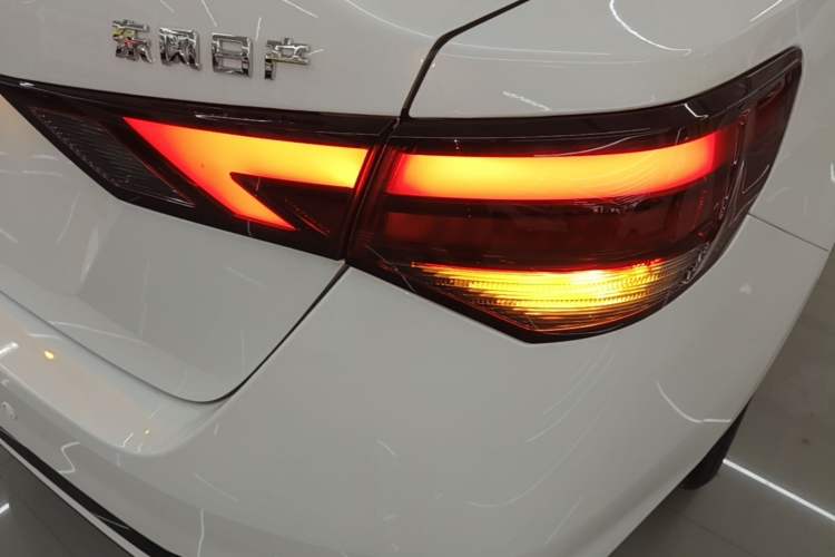 Used Nissan Sylphy 2026 Model 1.6L CVT Enjoyment Edition Right Rear Taillight