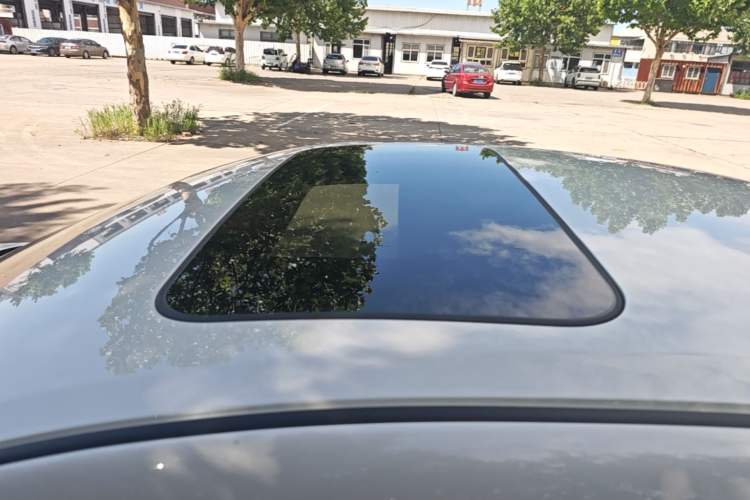 Used Nissan Sylphy 2026 Basic Model Roof