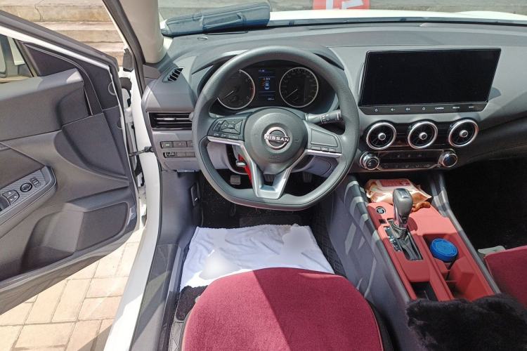 Used Nissan Sylphy 2026 Model 1.6L CVT Worry-Free Edition Steering Wheel
