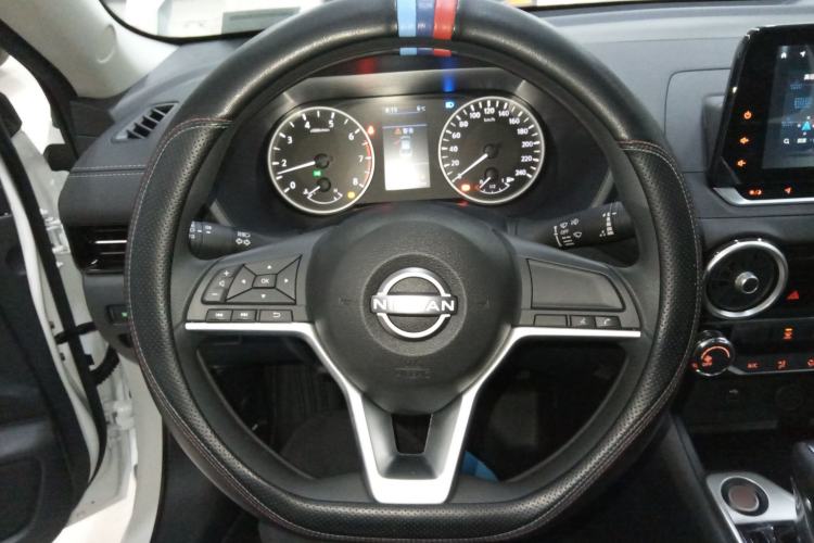 Used Nissan Sylphy 2026 Model 1.6L CVT Genuine Edition Steering Wheel