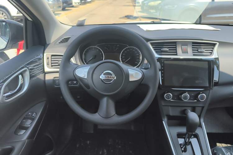 Used Nissan Sylphy 2026 Classic 1.6L CVT Peace of Mind Edition Steering Wheel