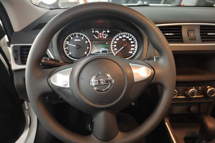 Used Nissan Sylphy 2026 Classic 1.6L CVT Comfort Edition Steering Wheel