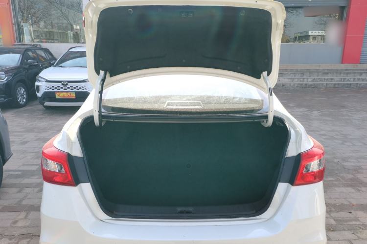 Used Nissan Sylphy 2026 Classic 1.6L CVT Peace of Mind Edition Trunk