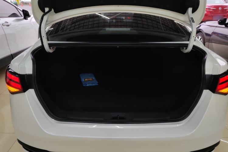 Used Nissan Sylphy 2026 Model 1.6L CVT Worry-Free Edition Trunk
