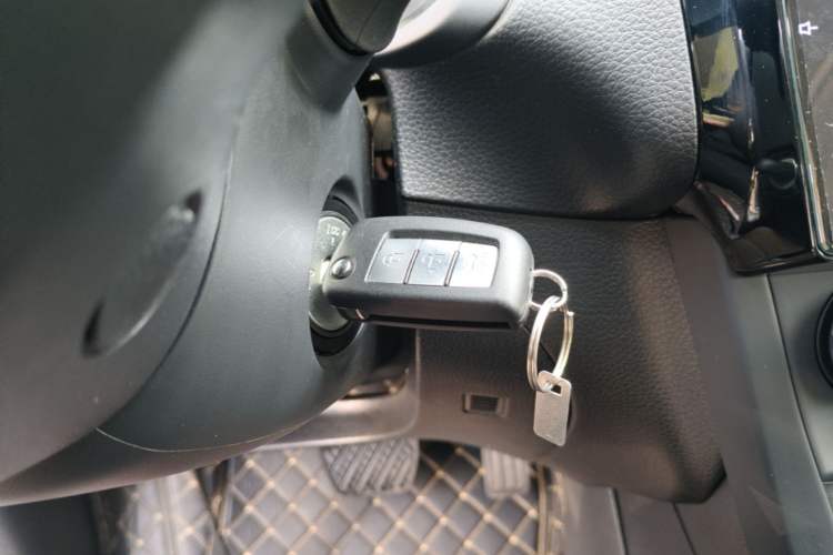 Used Nissan Sylphy 2026 Classic 1.6L CVT Comfort Edition Vehicle Key