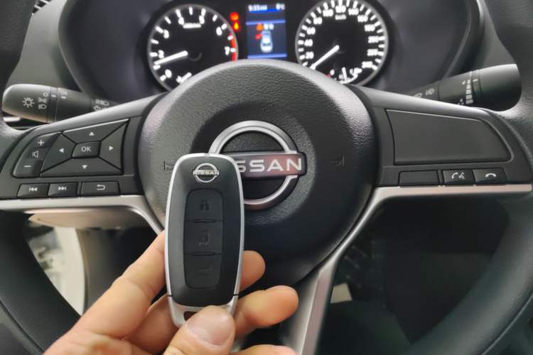 Used Nissan Sylphy 2026 Model 1.6L CVT Worry-Free Edition Vehicle Key