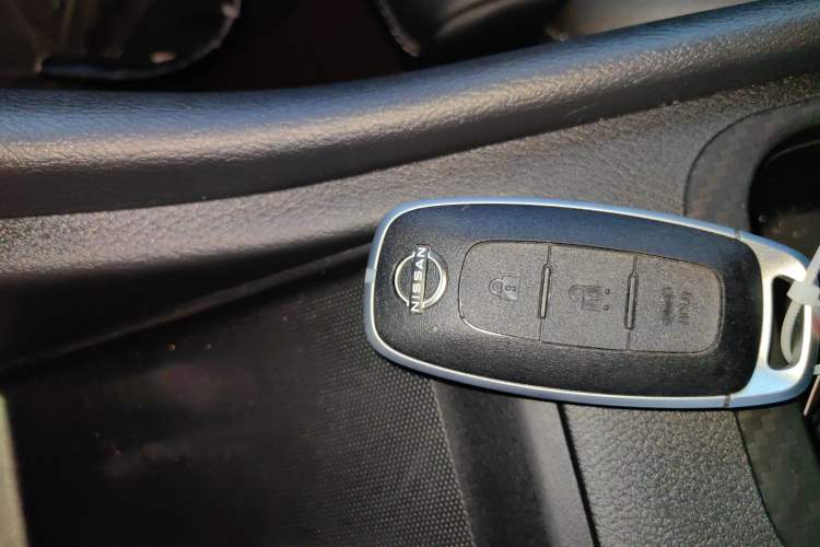 Used Nissan Sylphy 2026 Model 1.6L CVT Genuine Edition Vehicle Key
